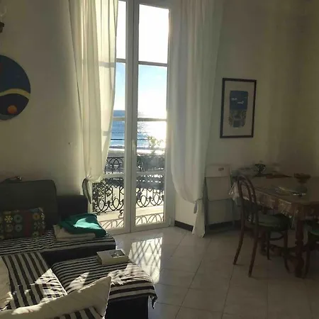 Seaside Apartment Celle Ligure