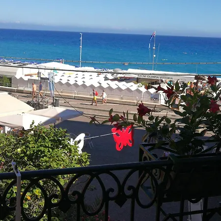 Apartment Seaside